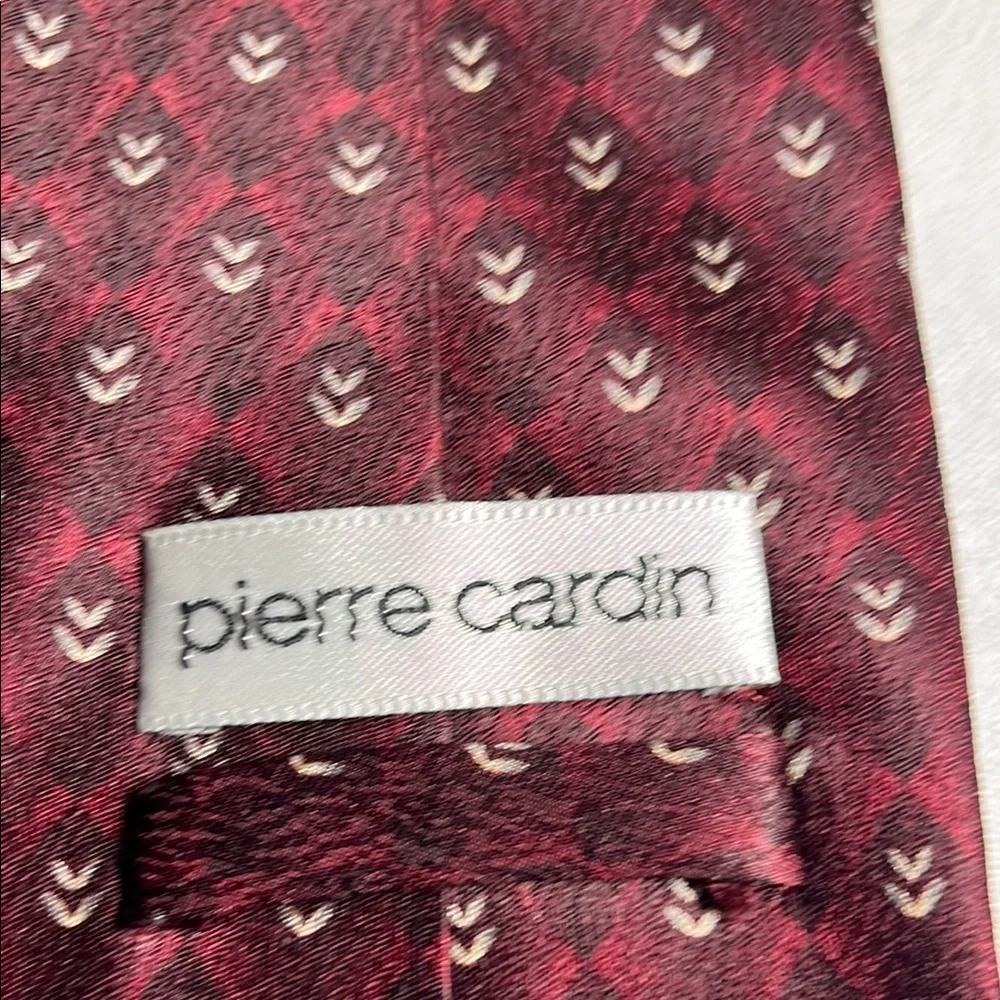 Pierre Cardin Red and White Geometric Silk Tie